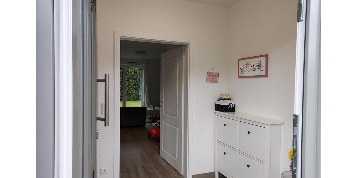 Erdgeschoßwohnung Büchen - 3 Zimmer, 82 m&sup2;, 890&euro; | Angebot:25656730