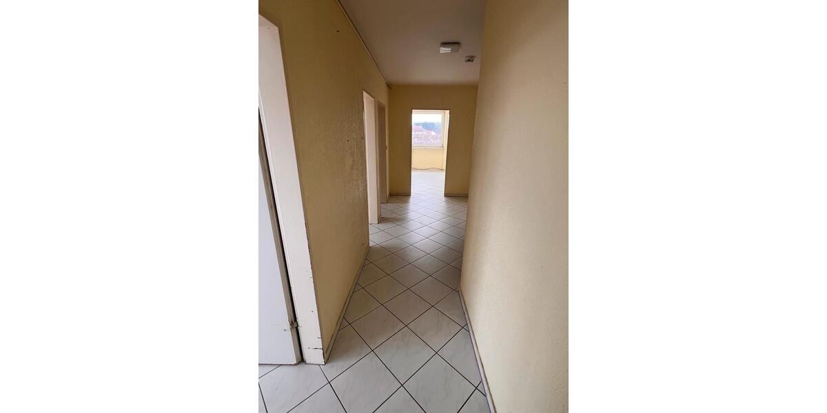 Etagenwohnung Hanau - 3 Zimmer, 67 m&sup2;, 1.500&euro; | Angebot:25044808