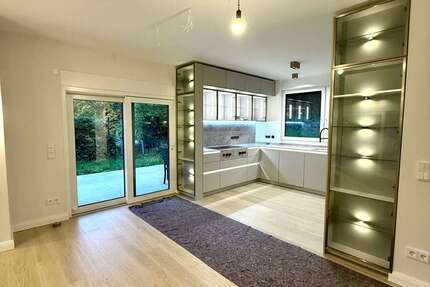 Wohnung Berlin Charlottenburg-Wilmersdorf - 6 Zimmer, 210 m&sup2;, 5.500&euro; | Angebot:26762962