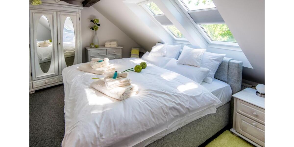 Einfamilienhaus Großefehn - 5 Zimmer, 201 m&sup2;, 1.650&euro; | Angebot:23398102