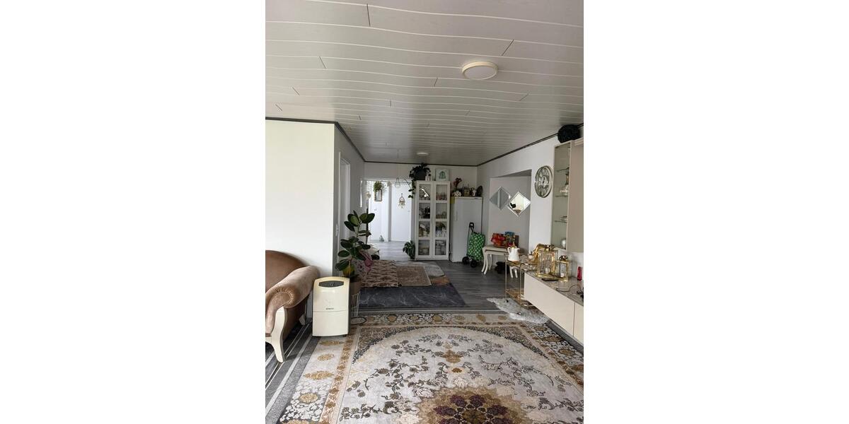Erdgeschoßwohnung Michelau in Oberfranken - 4 Zimmer, 110 m&sup2;, 780&euro; | Angebot:26461552