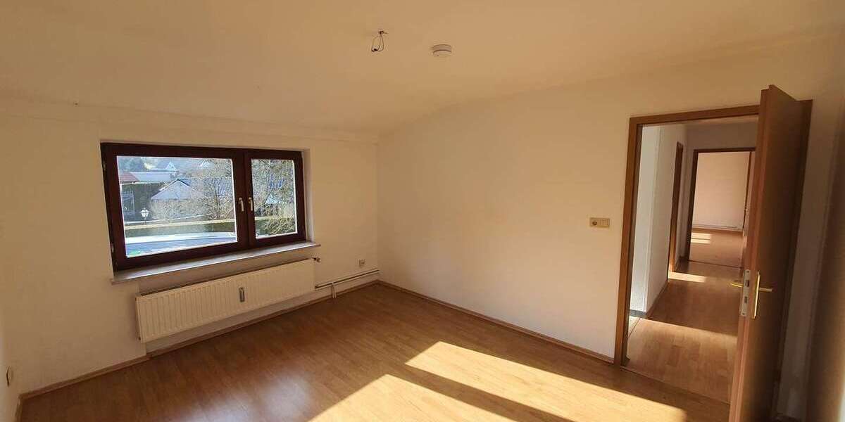 Etagenwohnung Panten Hammer - 3 Zimmer, 77 m&sup2;, 880&euro; | Angebot:25337030