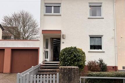 Reihenhaus zu vermieten in Wiesbaden Kloppenheim 4 zimmer