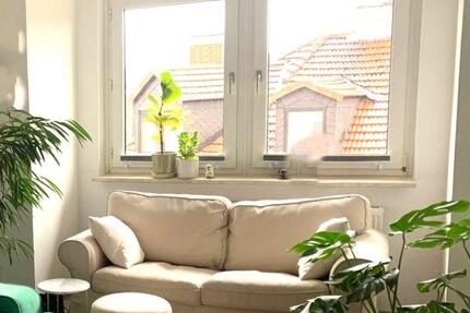 Moderne 2 Zimmer Wohnung in der Innenstadt, 65 qm mit Balkon zimmer