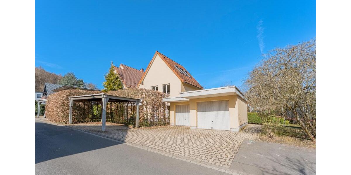 Maisonettenwohnung Kassel Nordshausen - 5 Zimmer, 159 m&sup2;, 1.950&euro; | Angebot:25902585