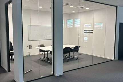 Büro in Würzburg 3.332,50 € 215 m² zimmer