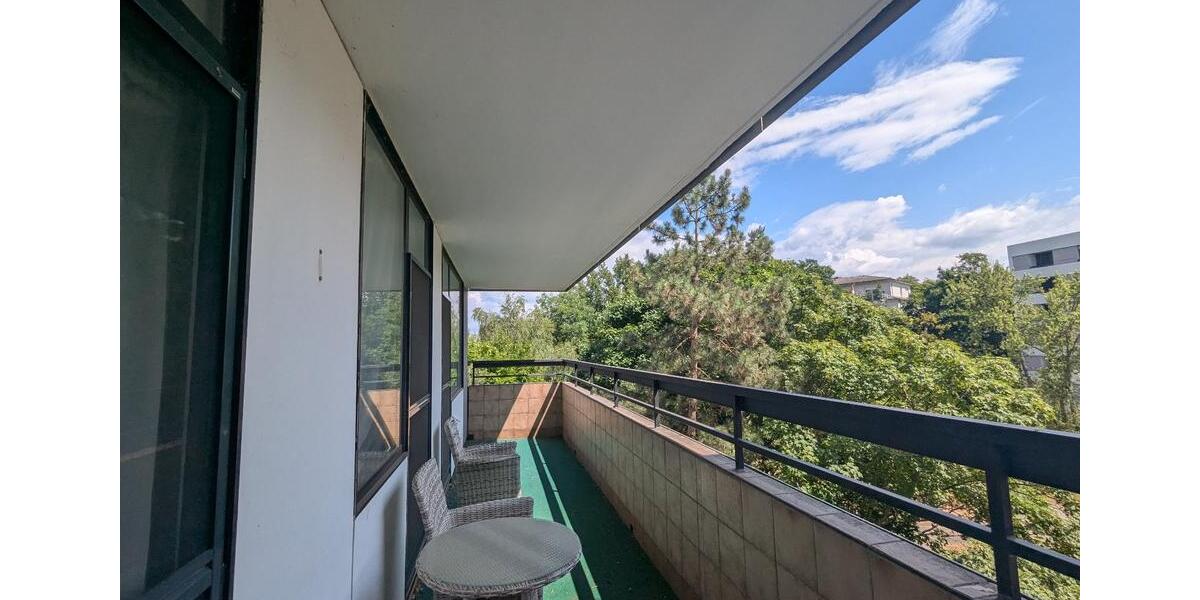 Etagenwohnung Ingolstadt Friedrichshofen-Hollerstauden - 4 Zimmer, 142 m&sup2;, 2.050&euro; | Angebot:24754025