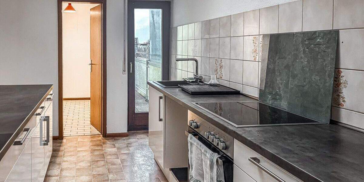 Etagenwohnung Kehl - 3 Zimmer, 110 m&sup2;, 1.000&euro; | Angebot:25820428