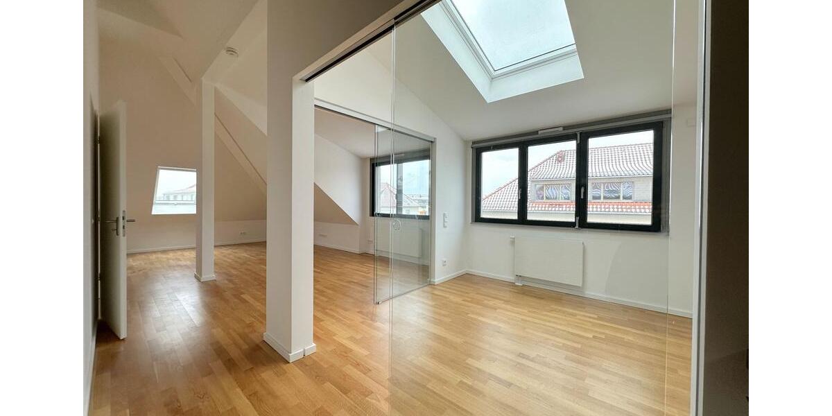 Dachgeschoßwohnung Nauen - 3 Zimmer, 79 m&sup2;, 1.020&euro; | Angebot:25214509