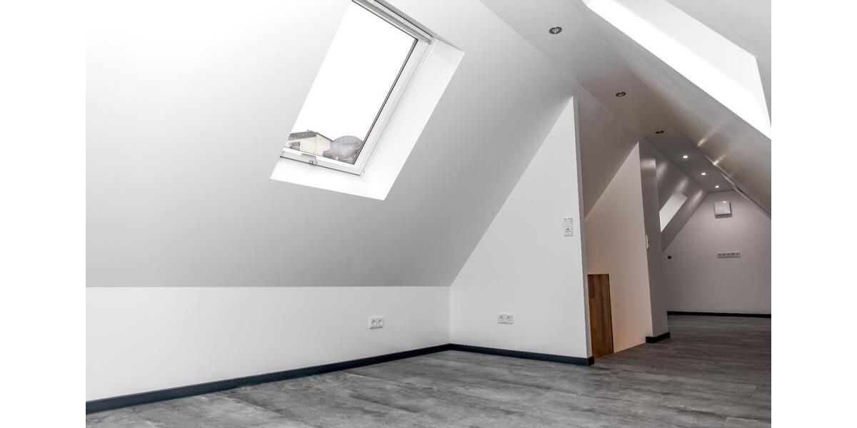 Etagenwohnung Würzburg Frauenland - 3 Zimmer, 94 m&sup2;, 1.300&euro; | Angebot:20533313