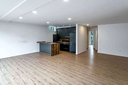 Wohnung Düren - 2 Zimmer, 75 m&sup2;, 975&euro; | Angebot:26407574