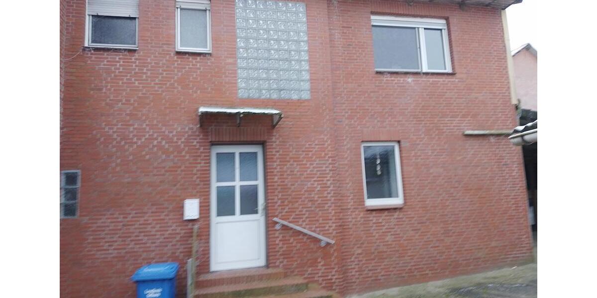 Etagenwohnung Hankensbüttel - 4 Zimmer, 120 m&sup2;, 880&euro; | Angebot:24663088