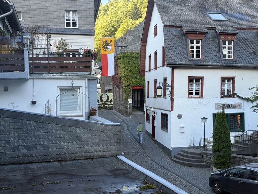 Monschau - Stilvolle Stadtwohnung mit Flair! 3 zimmer