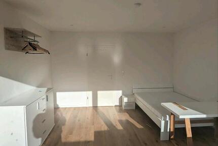 Wohnen auf Zeit Osnabrück Hellern - 4 Zimmer, 20 m&sup2;, 490&euro; | Angebot:26043081