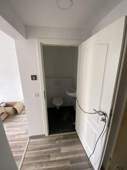 Frei ab 01.10.2025 Nur für 1 Person Trier-Süd 1-Zimmer-Erdgeschoßwohnung Einbauküche Dusche ohne BalkonTerrasse