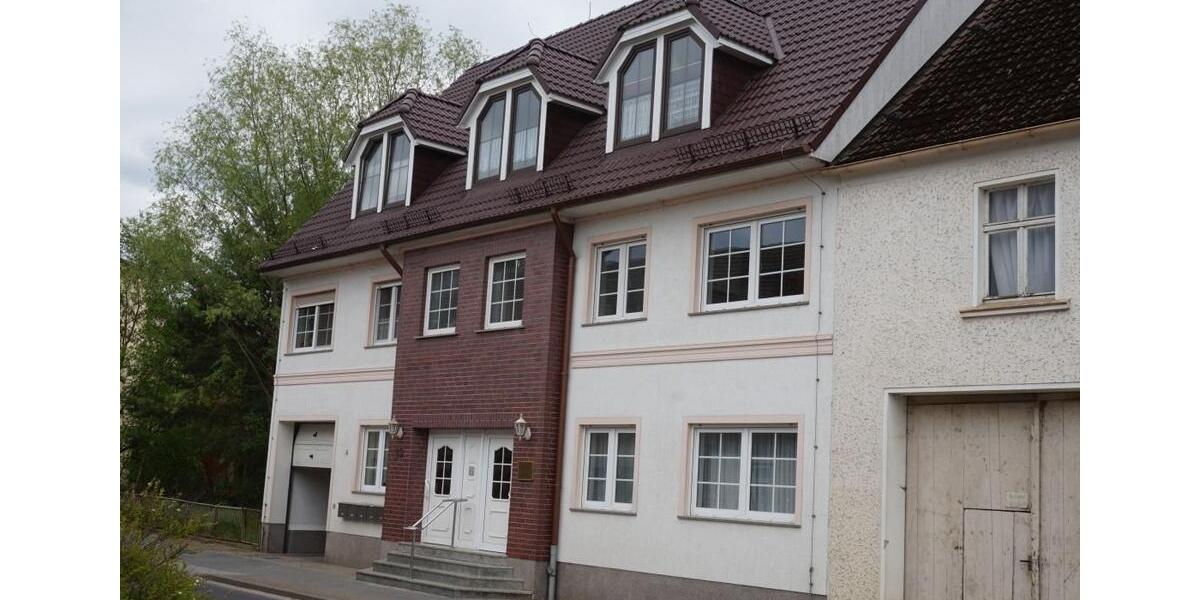 Dachgeschoßwohnung Prenzlau - 3 Zimmer, 65 m&sup2;, 420&euro; | Angebot:26350627