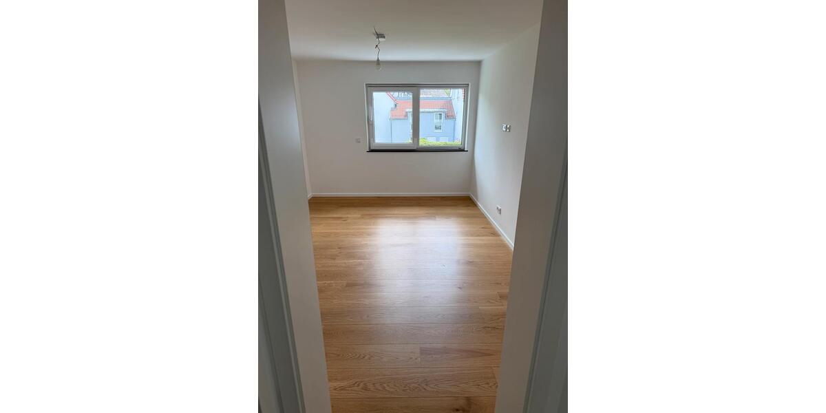 Etagenwohnung Dachau - 4 Zimmer, 92 m&sup2;, 2.600&euro; | Angebot:26549915