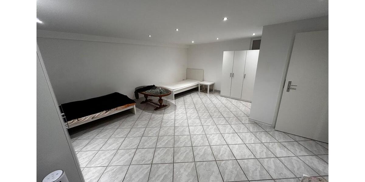 Etagenwohnung Biblis - 2 Zimmer, 85 m&sup2;, 600&euro; | Angebot:24707392