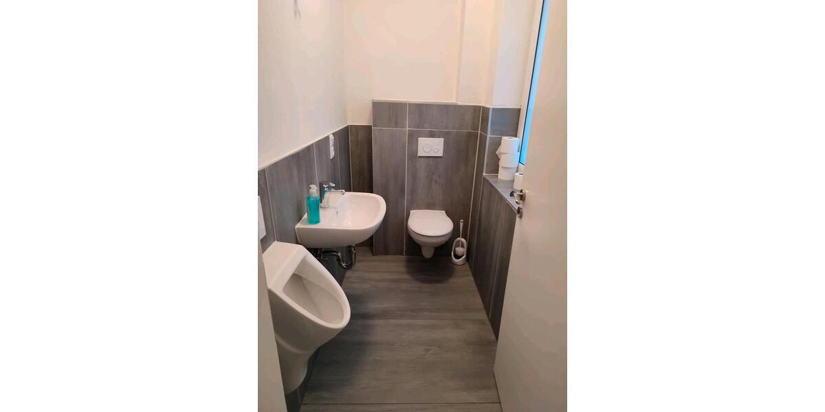 Doppelhaushälfte Bergen - 6 Zimmer, 154 m&sup2;, 1.400&euro; | Angebot:26401998