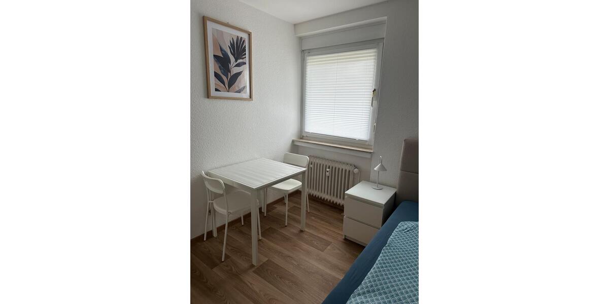 Wohnen auf Zeit Bielefeld Brackwede - 3 Zimmer, 75 m&sup2;, 35&euro; | Angebot:26652650