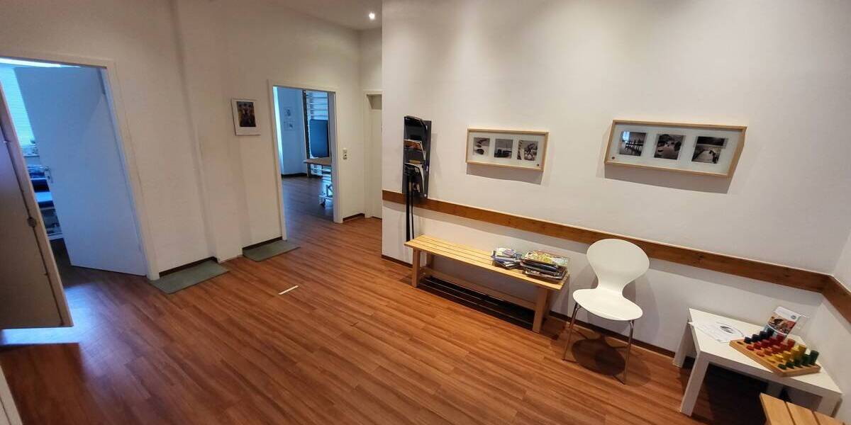 Gewerbeobjekt Bad Schwartau St. Lorenz Nord - 3.610&euro; | Angebot:25670261