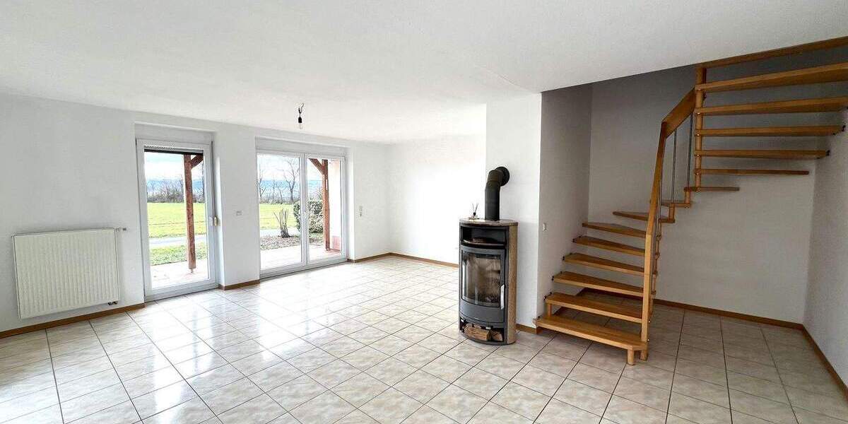 Doppelhaushälfte Monzingen - 3 Zimmer, 107 m&sup2;, 1.000&euro; | Angebot:25683793