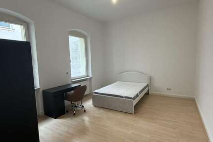 WG-Zimmer in Fürth 575 € 22 m² zimmer