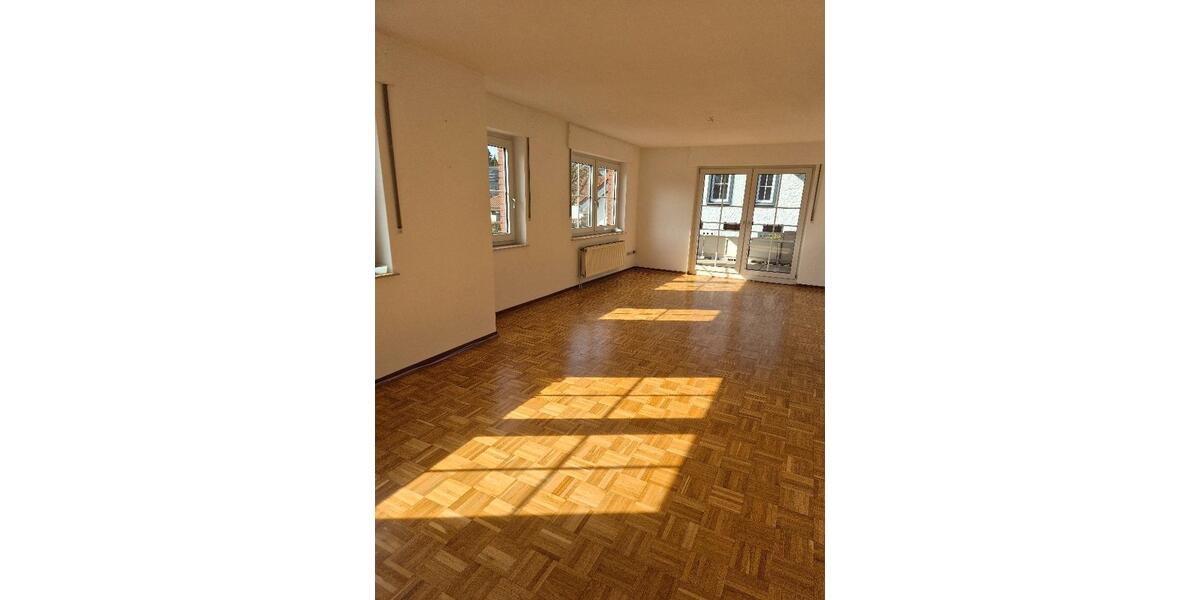 Etagenwohnung Wagenfeld - 3 Zimmer, 97 m&sup2;, 605&euro; | Angebot:26419498