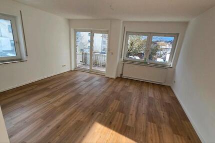 Wohnung Schwalmstadt - 4 Zimmer, 95 m&sup2;, 750&euro; | Angebot:24362229