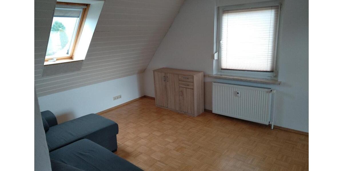 Dachgeschoßwohnung Dessau-Roßlau Roßlau - 2 Zimmer, 46 m&sup2;, 322&euro; | Angebot:25967548