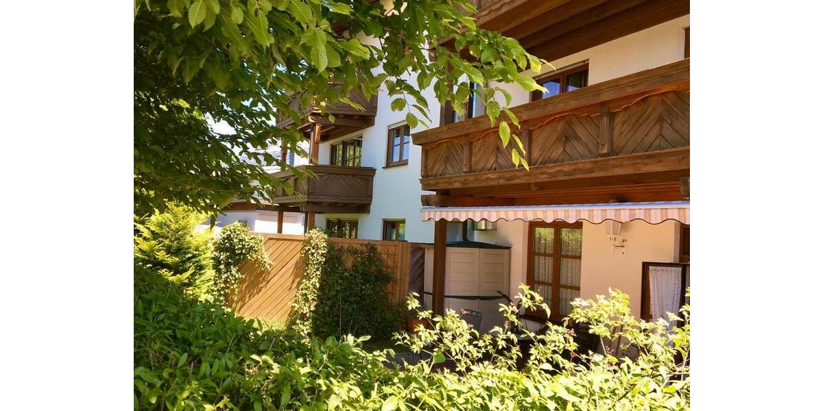 Etagenwohnung Bischofsmais - 4 Zimmer, 132 m&sup2;, 990&euro; | Angebot:25926217