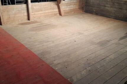 Lagerraum rocken in Holzscheune zimmer