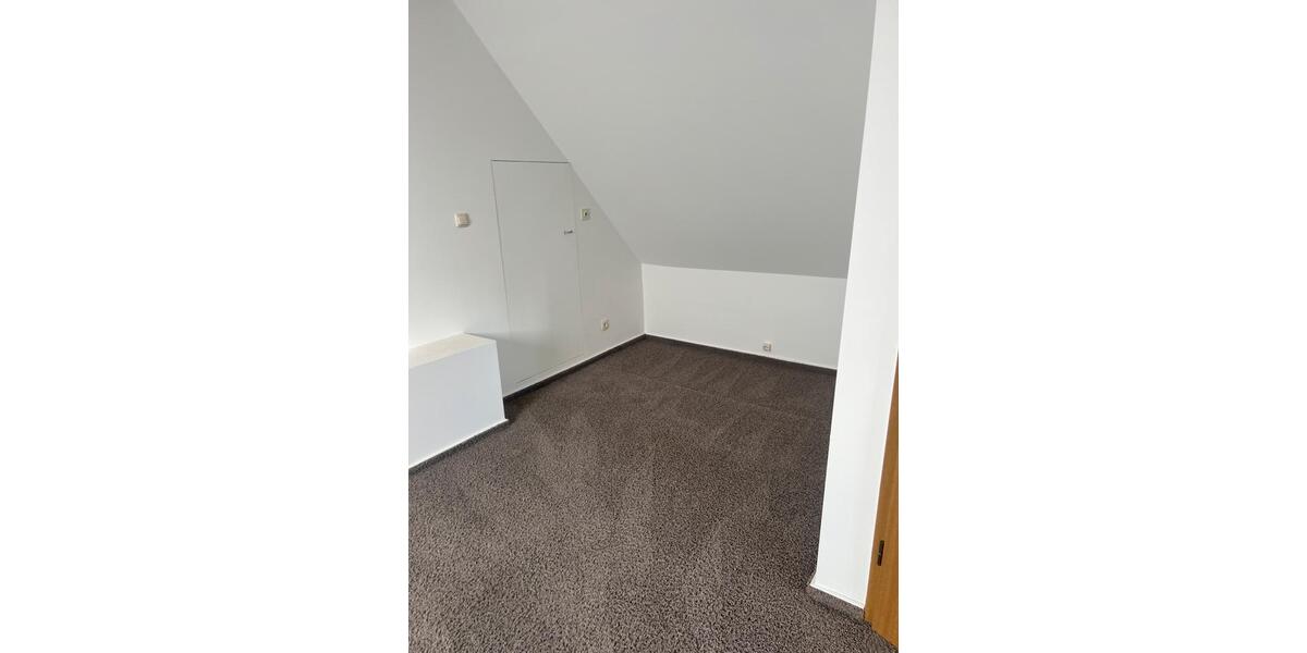 Dachgeschoßwohnung Eichenzell - 2 Zimmer, 55 m&sup2;, 500&euro; | Angebot:25634098