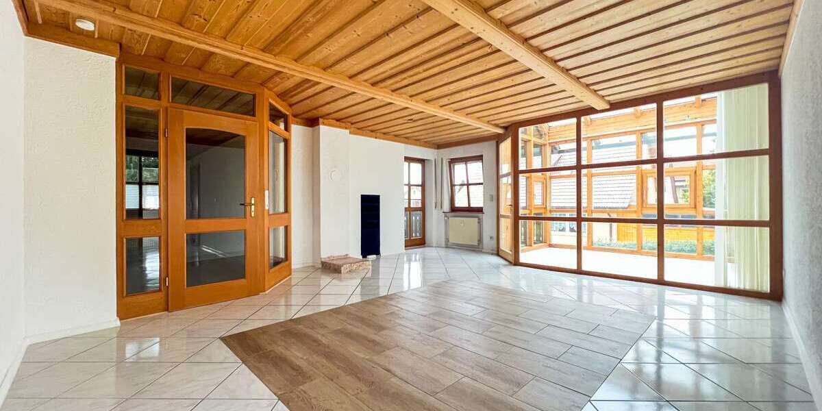 Etagenwohnung Maxhütte-Haidhof Haidhof - 3 Zimmer, 124 m&sup2;, 800&euro; | Angebot:26815158