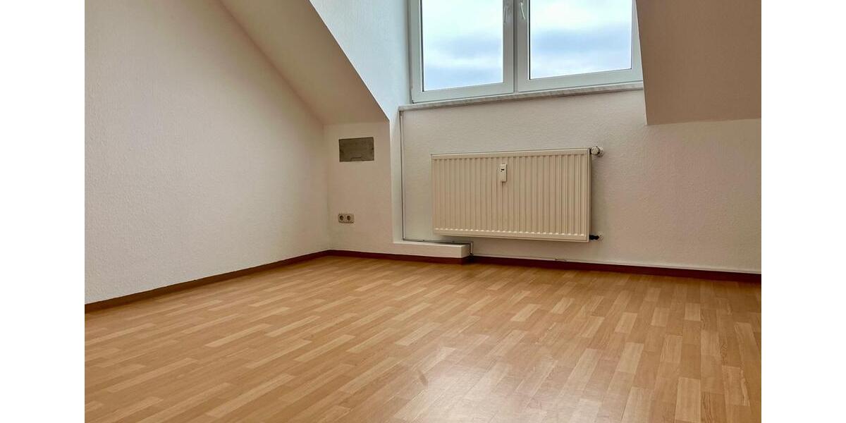Etagenwohnung Oelsnitz (Vogtland) - 2 Zimmer, 51 m&sup2;, 278&euro; | Angebot:26024570