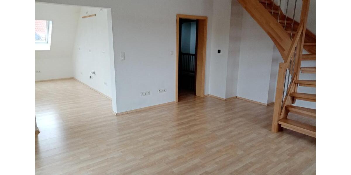 Maisonettenwohnung Knetzgau - 3 Zimmer, 92 m&sup2;, 850&euro; | Angebot:24731947