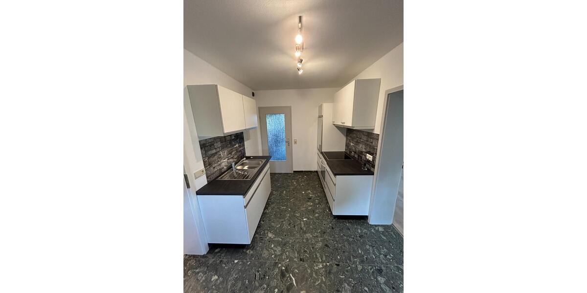 Gemütliche 1-Zimmer-Wohnung mit Küche & Parkplatz in Rheinau 1 zimmer