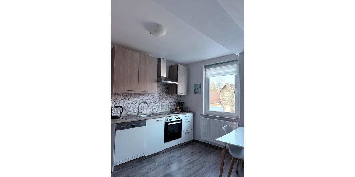 Dachgeschoßwohnung Bebra - 3 Zimmer, 70 m&sup2;, 550&euro; | Angebot:25993289