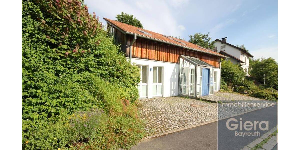 Gewerbeobjekt Warmensteinach - 5 Zimmer, 135 m&sup2;, 945&euro; | Angebot:24024973