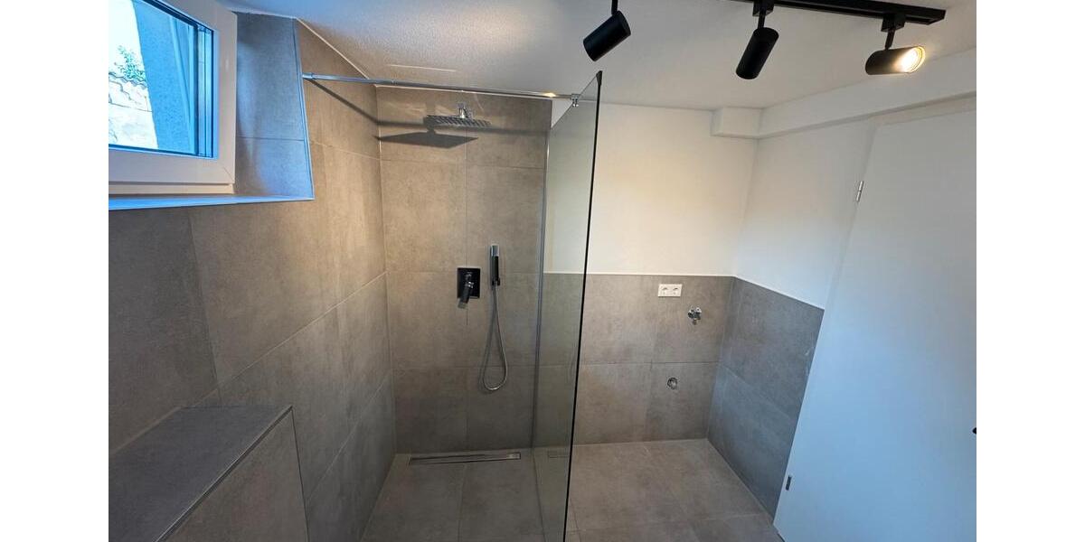 Etagenwohnung Hepberg - 1.000&euro; | Angebot:23591563