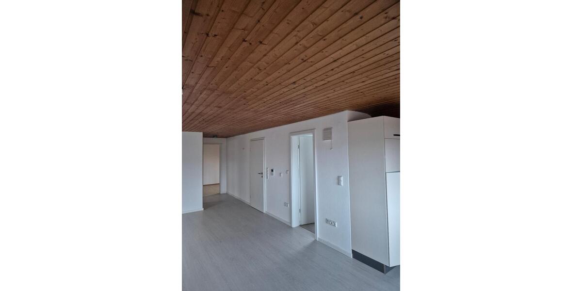 Dachgeschoßwohnung Waltenhofen - 3 Zimmer, 57 m&sup2;, 600&euro; | Angebot:24716753