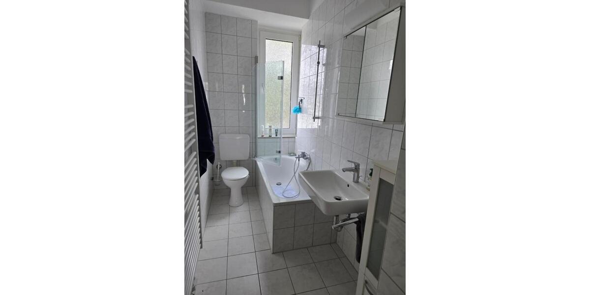 Wohnen auf Zeit Düsseldorf Stadtbezirk 3 - 3 Zimmer, 70 m&sup2;, 500&euro; | Angebot:25424430
