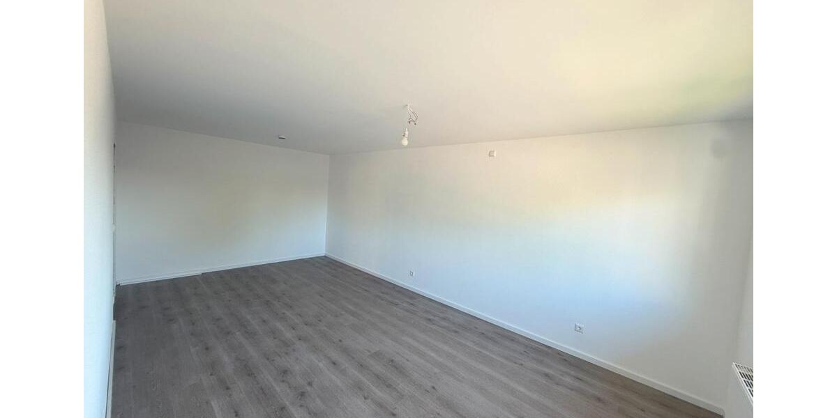 Etagenwohnung Bühl - 3 Zimmer, 85 m&sup2;, 1.000&euro; | Angebot:26273667