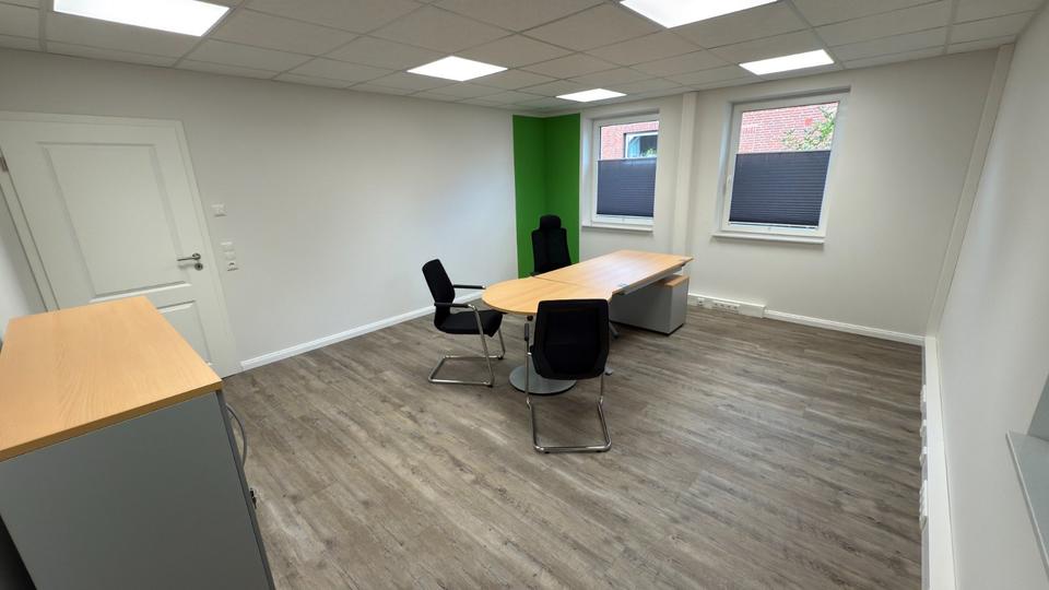 Gewerbeobjekt Garding - 450&euro; | Angebot:22107303