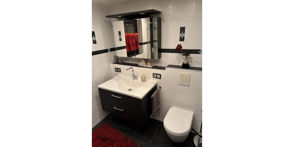 Etagenwohnung Mudau - 6 Zimmer, 135 m&sup2;, 1.080&euro; | Angebot:25945568