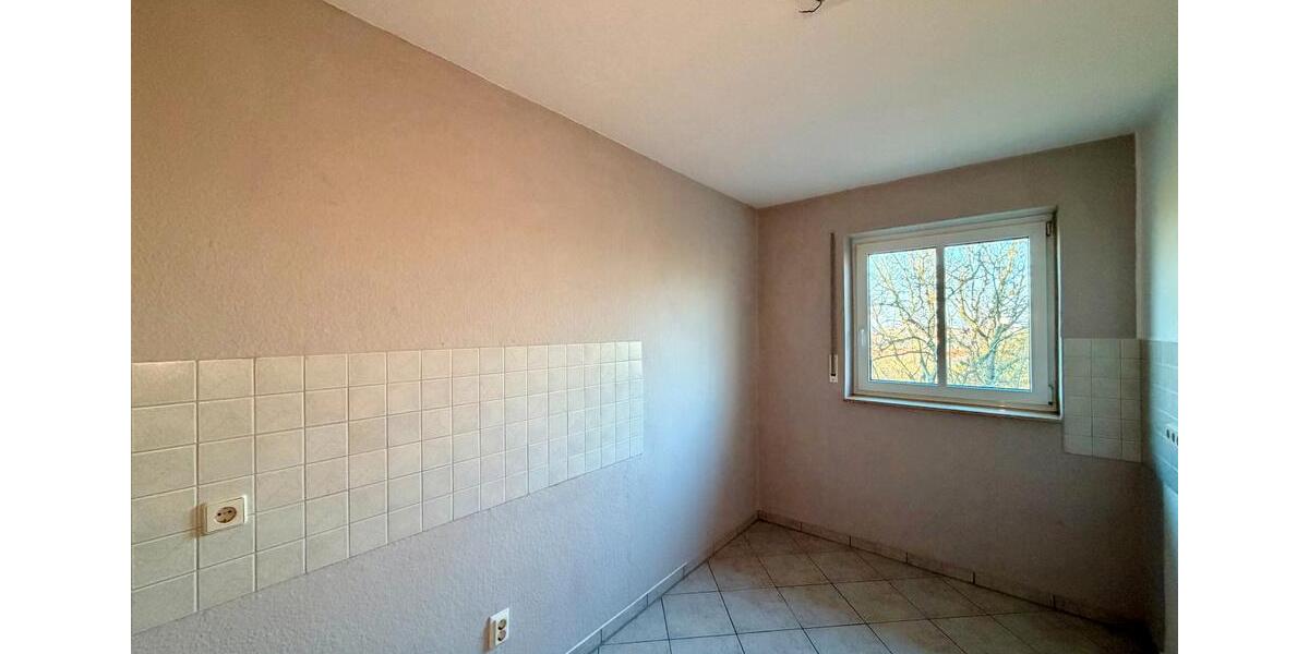 Dachgeschoßwohnung Weißenfels - 2 Zimmer, 60 m&sup2;, 420&euro; | Angebot:26635033