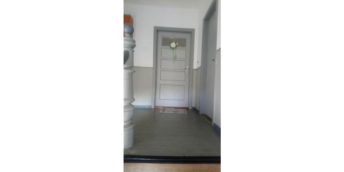 Dachgeschoßwohnung Nordenham - 2.5 Zimmer, 55 m&sup2;, 399&euro; | Angebot:24996722