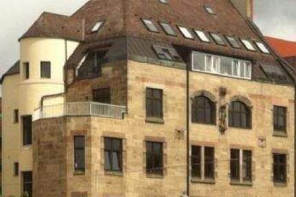 Rarität ! Traumwohnung in Traumlage Nürnberg-Johannis mit Blick über die Dächer von Nürnberg inkl. Burgblick 4 zimmer