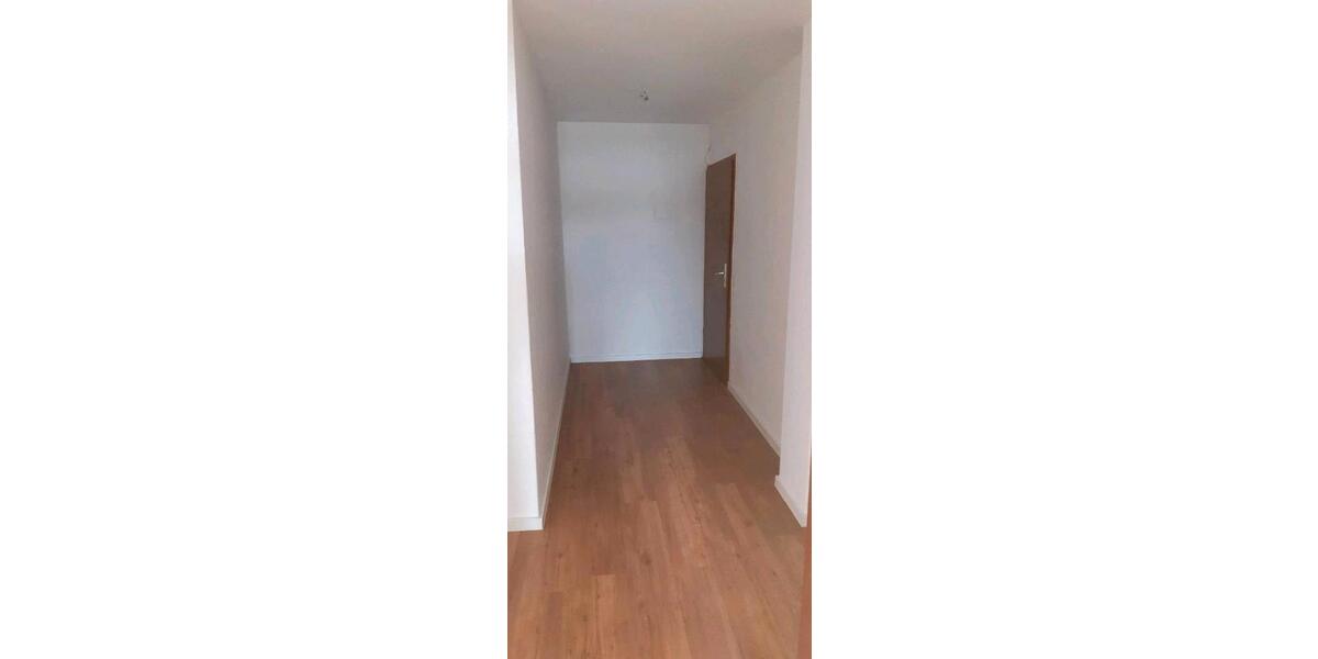 Etagenwohnung Wahlstedt - 3 Zimmer, 83 m&sup2;, 1.100&euro; | Angebot:26613992