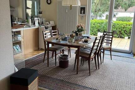 Wohnung Saarbrücken Malstatt - 4 Zimmer, 130 m&sup2;, 1.200&euro; | Angebot:26105738